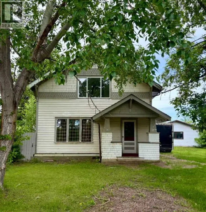 5028 48 Street, Mannville