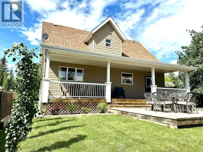 5028 Lakeshore Drive, Sylvan Lake