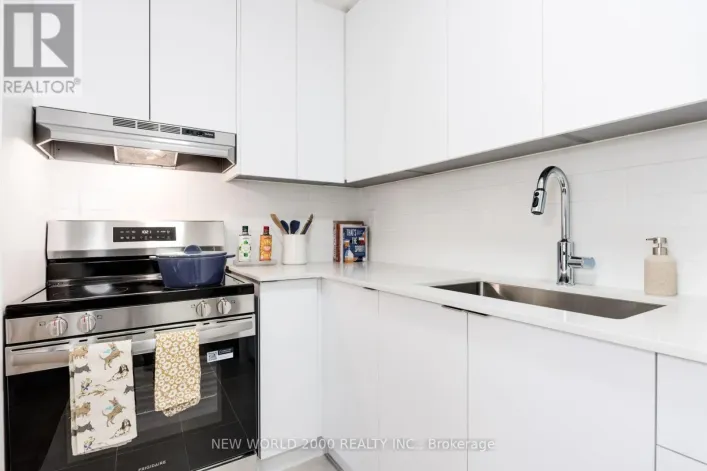 503 - 101 ROEHAMPTON AVENUE, Toronto