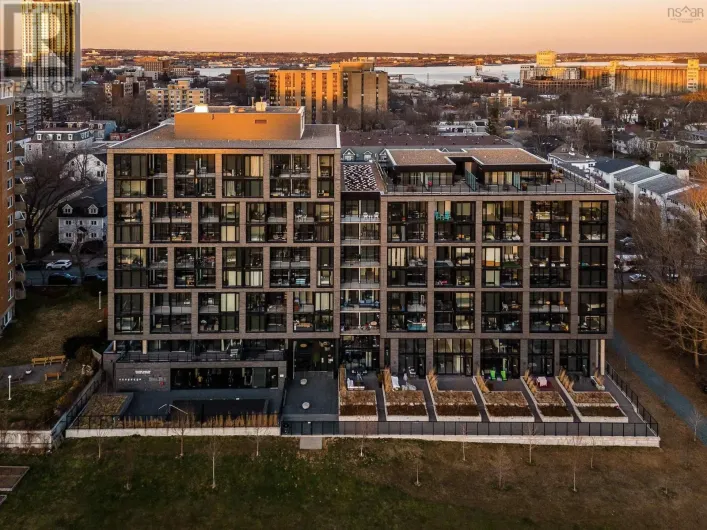 503 1048 Wellington Street, Halifax