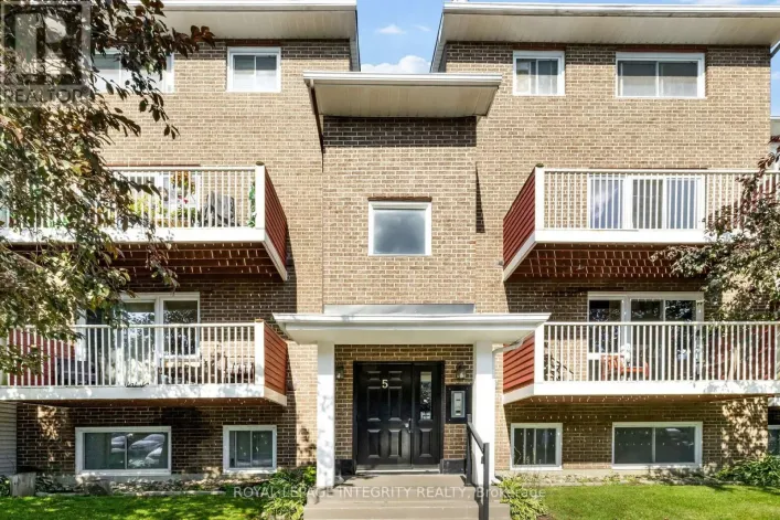 503 - 1589 ST BERNARD STREET, Ottawa
