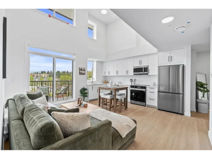503 33820 SOUTH FRASER WAY, Abbotsford