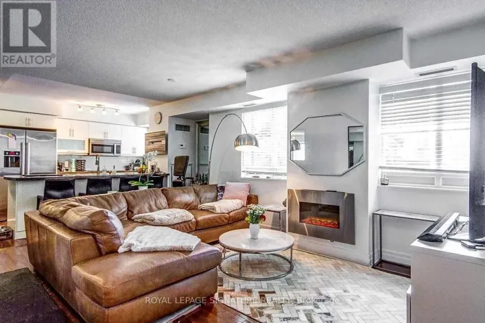 503 - 35 BALMUTO STREET, Toronto