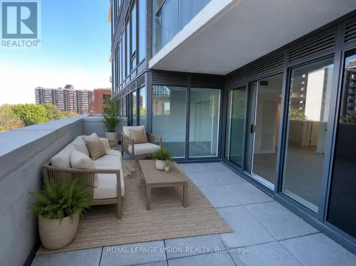 503 - 4010 EGLINTON AVENUE W, Toronto