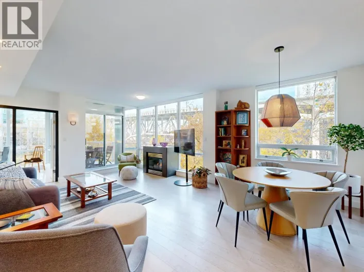 503 638 BEACH CRESCENT, Vancouver