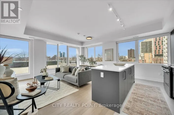 503 - 664 SPADINA AVENUE, Toronto