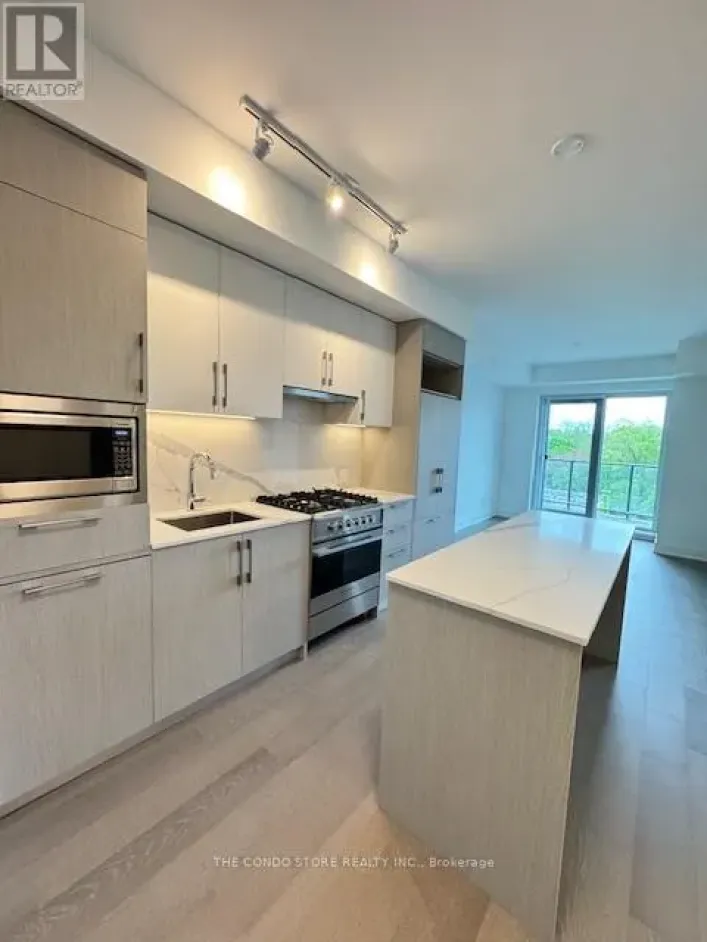 503 - 8 MANOR ROAD W, Toronto