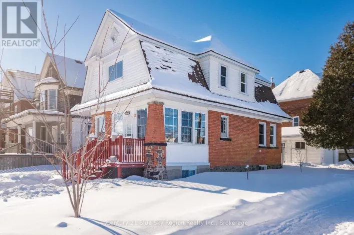 503 FIRST AVENUE E, North Bay