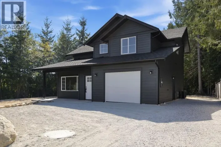 503 JORDAN WAY, Gibsons