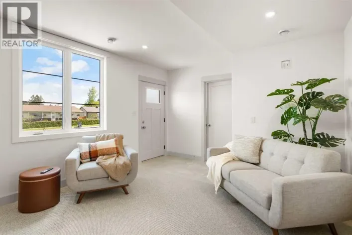 5032 48 Street, Rocky Mountain House