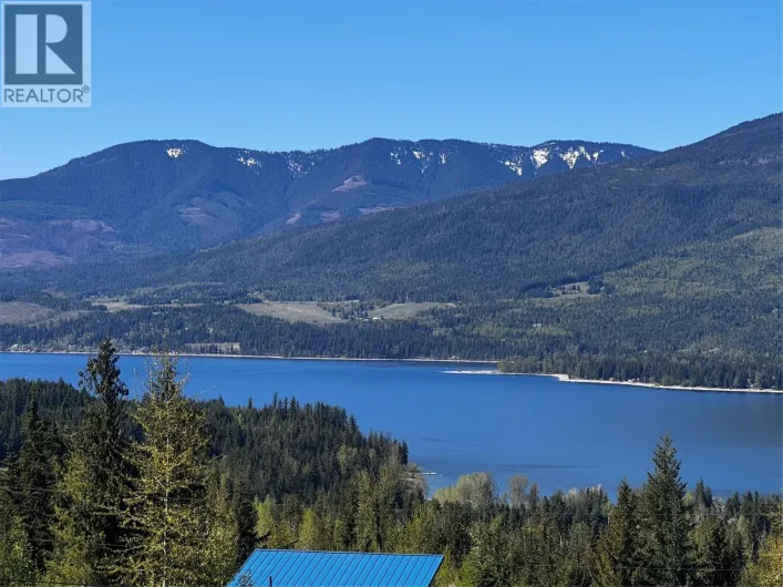 5036 Heritage Drive, Eagle Bay