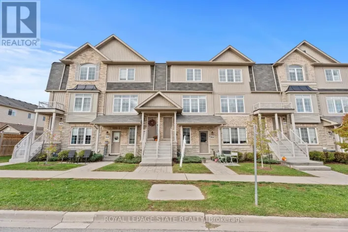 5038 SERENA DRIVE E, Lincoln