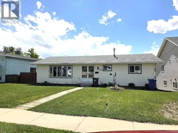 5039 56 Street E, Innisfail