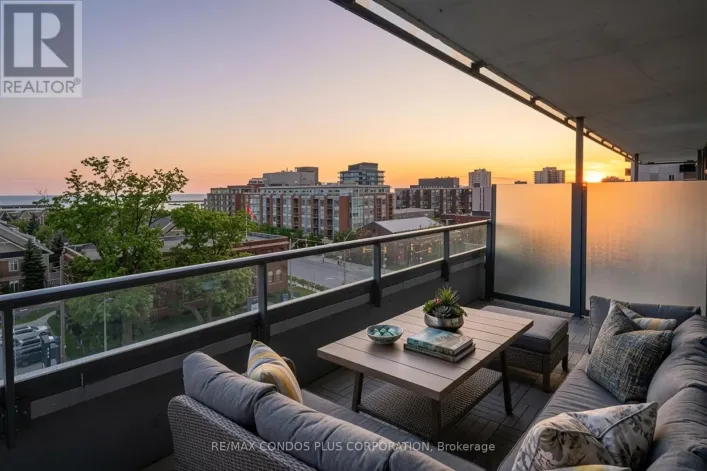 504 - 1 HURONTARIO STREET, Mississauga