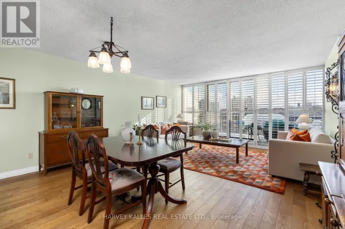 504 - 10 FASHION ROSEWAY, Toronto