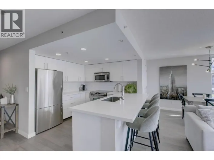 504 125 MILROSS AVENUE, Vancouver