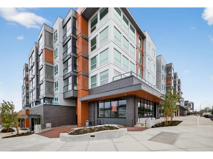 504 19885 76 AVE ALLEY, Langley