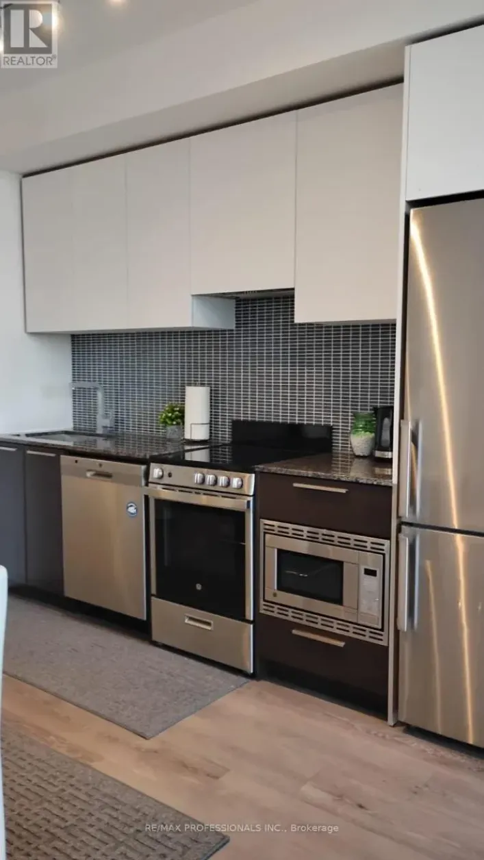 504 - 4208 DUNDAS STREET W, Toronto