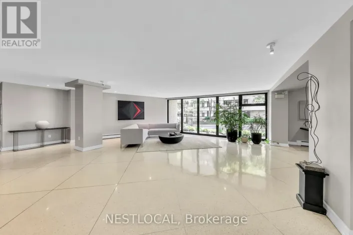 504 - 581 AVENUE ROAD AVENUE, Toronto