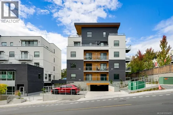 504 610 Lampson St, Esquimalt
