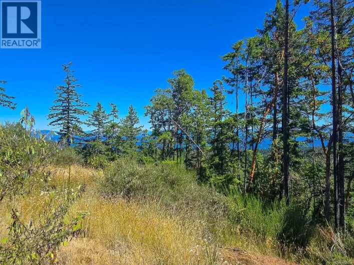 5040 Broad Ridge Pl, Lantzville