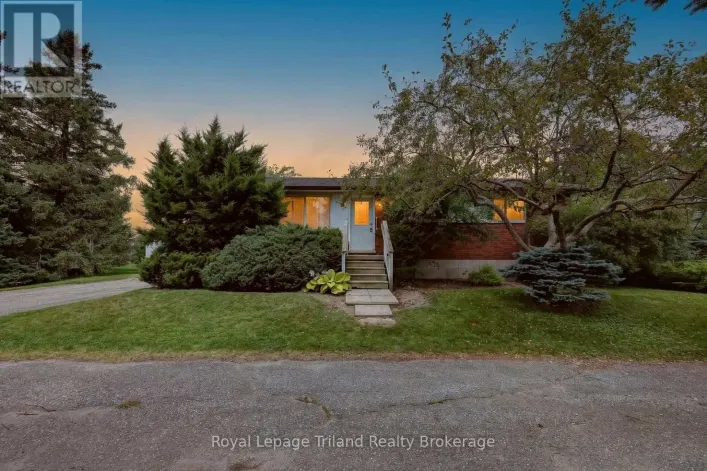 House for sale: 504981 OLD STAGE ROAD, Norwich