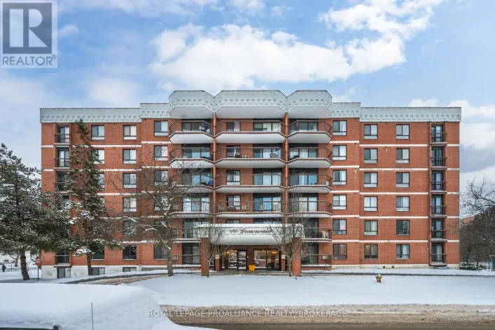 505 - 14 GREENVIEW DRIVE, Kingston