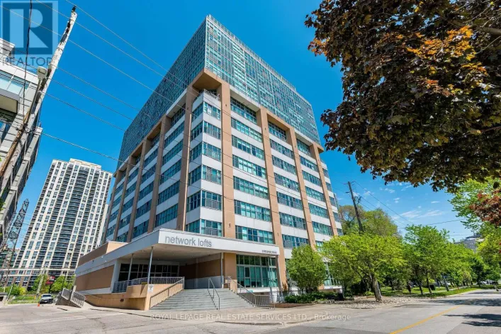 505 - 2 FIELDWAY ROAD, Toronto