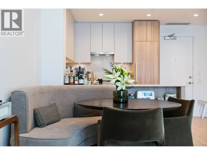 505 2385 EMERY COURT, North Vancouver