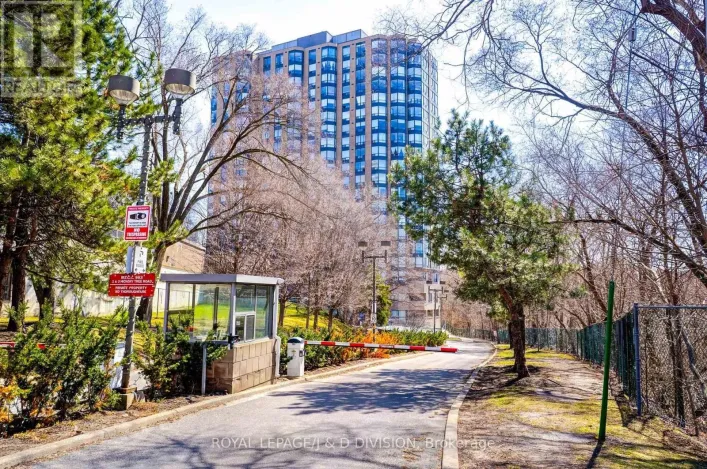 505 - 3 HICKORY TREE ROAD, Toronto