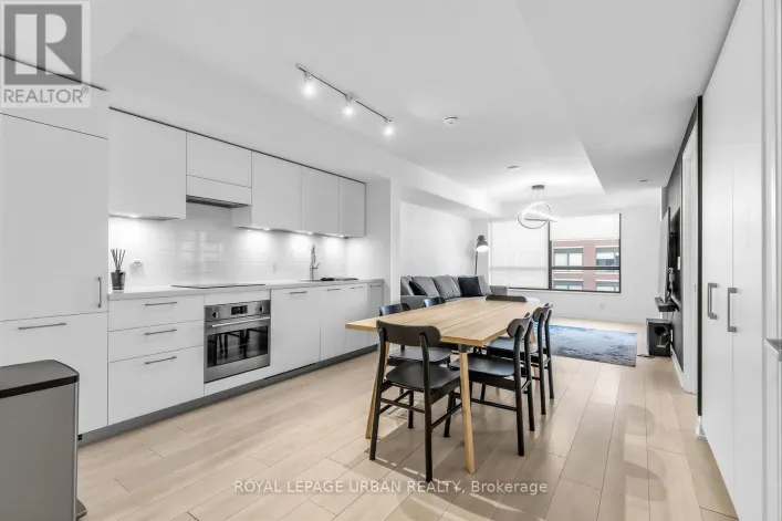 505 - 33 FREDERICK TODD WAY, Toronto