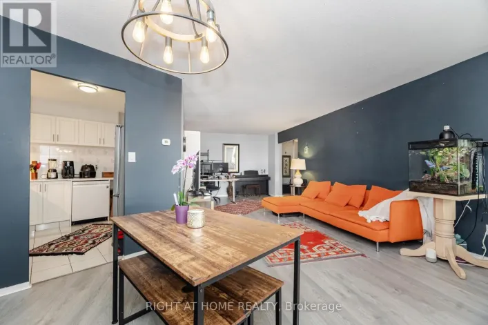 505 - 5 VICORA LINKWAY WAY, Toronto