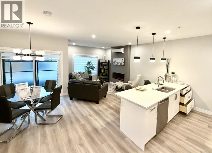 505 918 Jenkins Ave, Langford