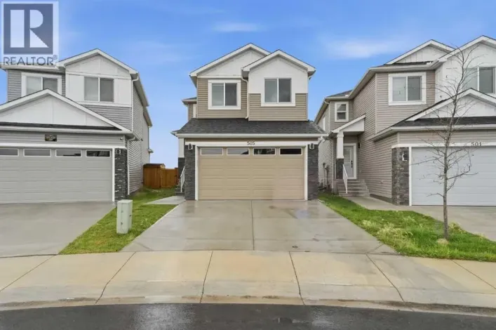 505 CORNER MEADOWS Way NE, Calgary