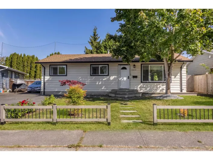 House for sale: 5052 205B STREET, Langley