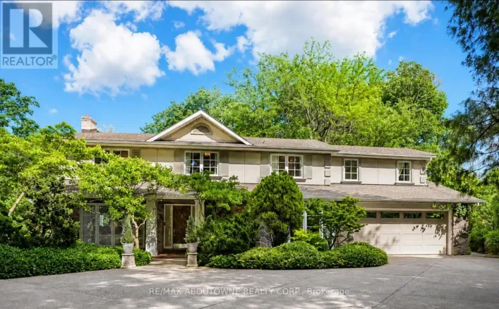 5052 LAKESHORE ROAD, Burlington