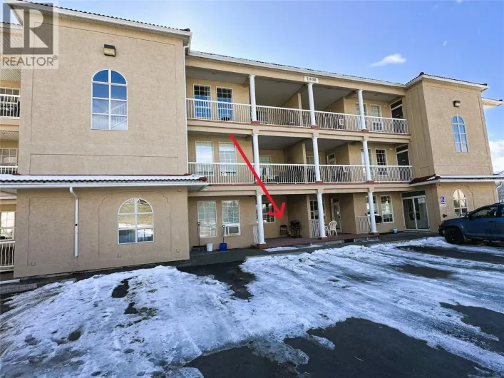 5052 RIVERVIEW Road Unit# 2006B, Fairmont Hot Springs
