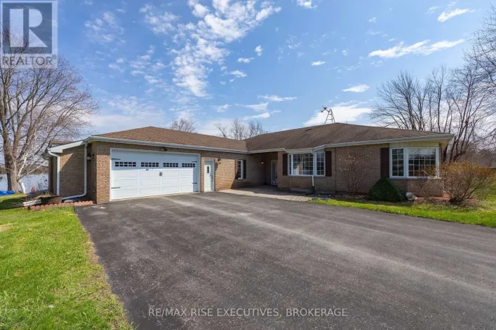 5054 LOWER ROUND LAKE ROAD, Frontenac