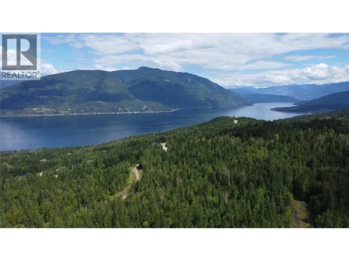5055 Ridge Road, Eagle Bay