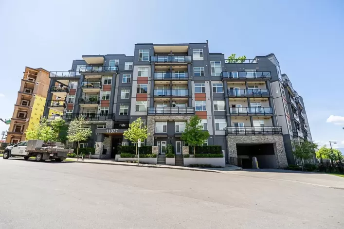 506 11077 RAVINE ROAD, Surrey