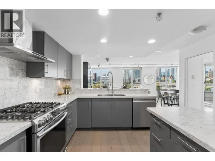 506 120 MILROSS AVENUE, Vancouver