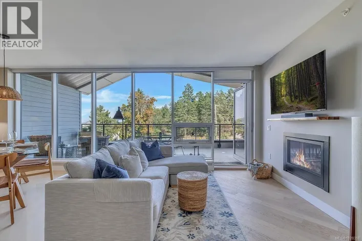 506 3529 Dolphin Dr, Nanoose Bay