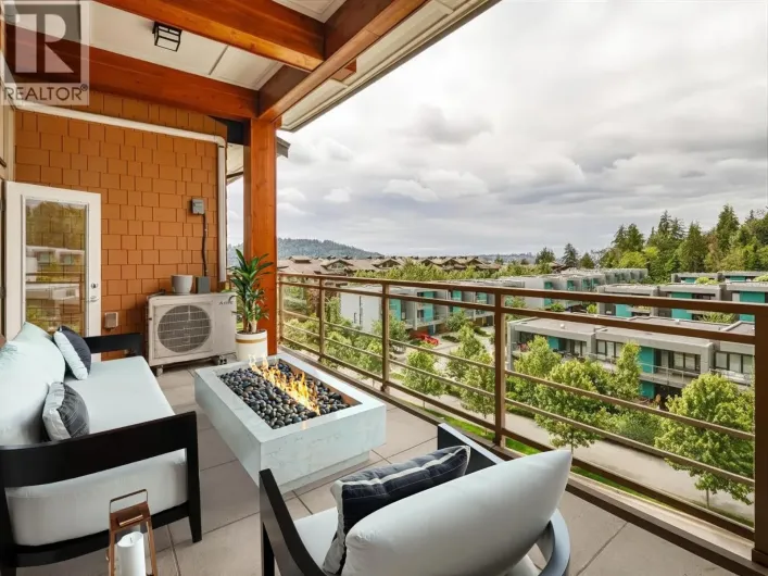506 3602 ALDERCREST DRIVE, North Vancouver