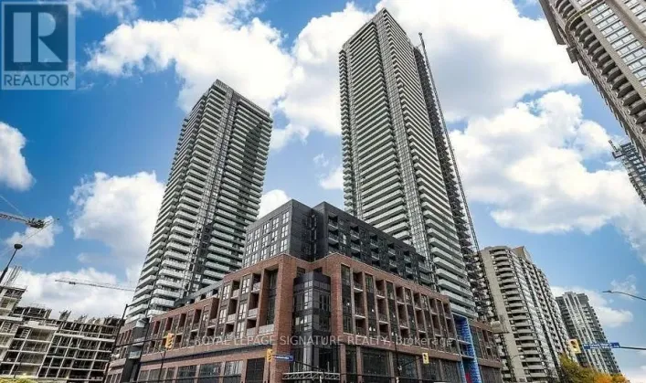 506 - 430 SQUARE ONE DRIVE E, Mississauga