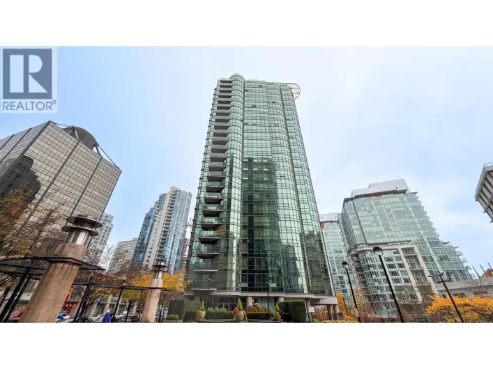 506 588 BROUGHTON STREET, Vancouver