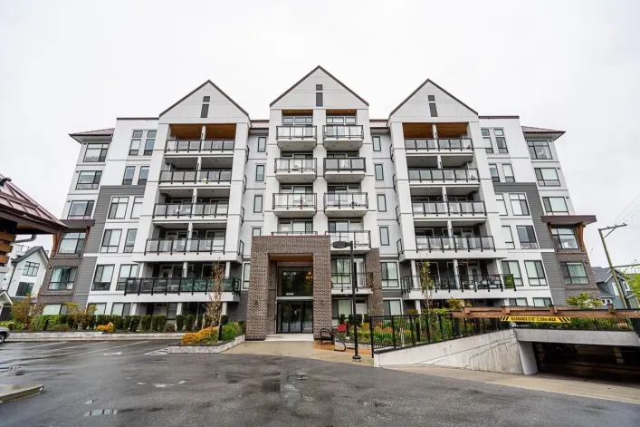 506 6045 CHILLIWACK RIVER ROAD|Sardis South, Chilliwack