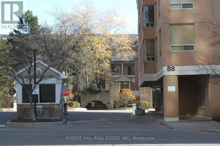 506 - 88 GRANDVIEW WAY, Toronto