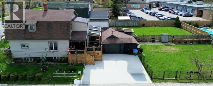 506 MAIN Street E, Listowel