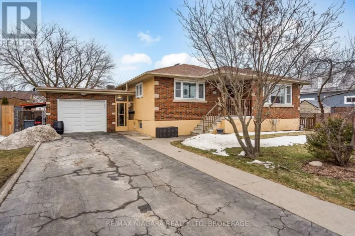 506 MAIN STREET W, Port Colborne