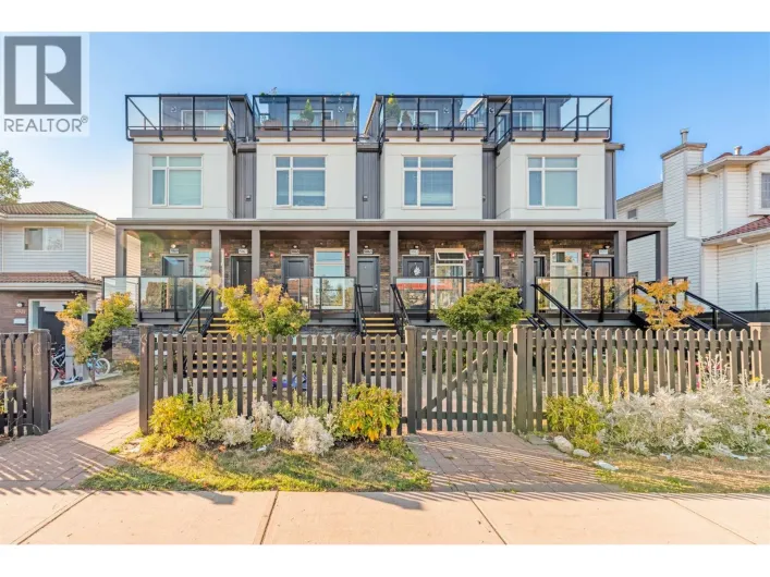 5069 EARLES STREET, Vancouver